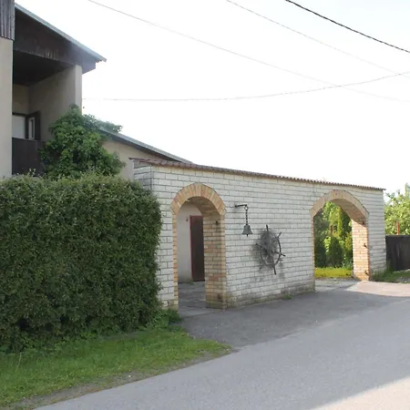 Roheline Vaikus * Pärnu